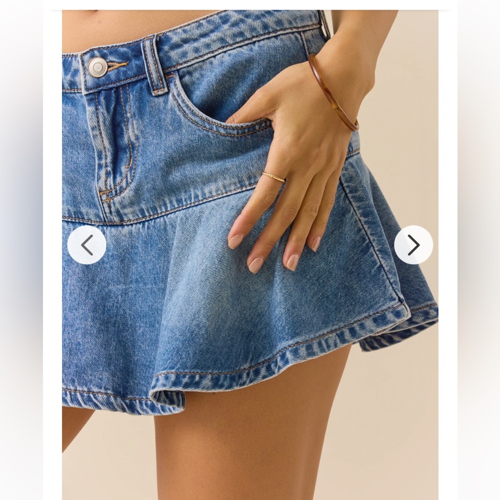 NWT Altar’d State Virella Ruffled Denim Mini Skort